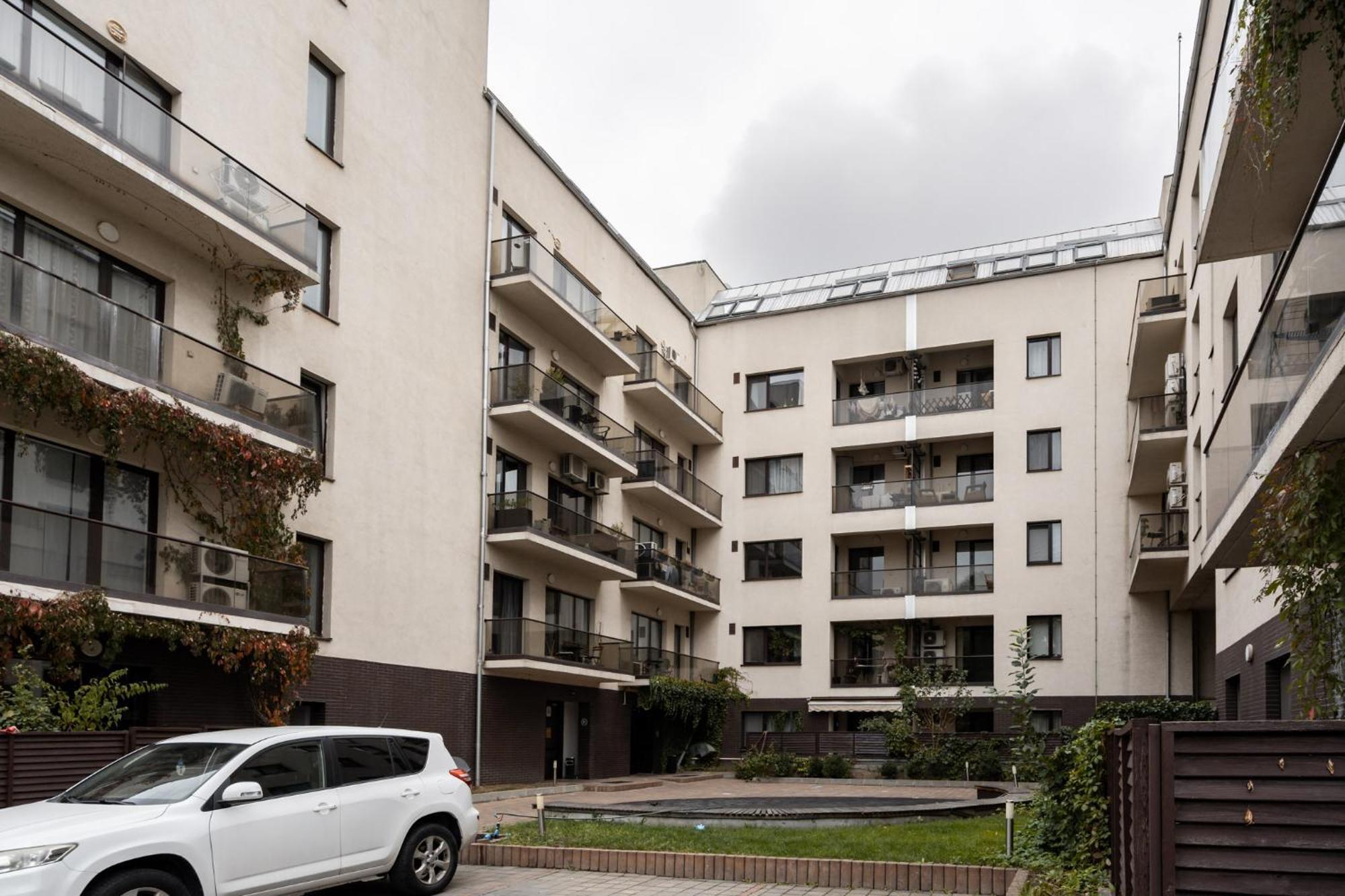 Lazynest - Modern Apartment With Parking & Balcony Bukarest Exterior foto