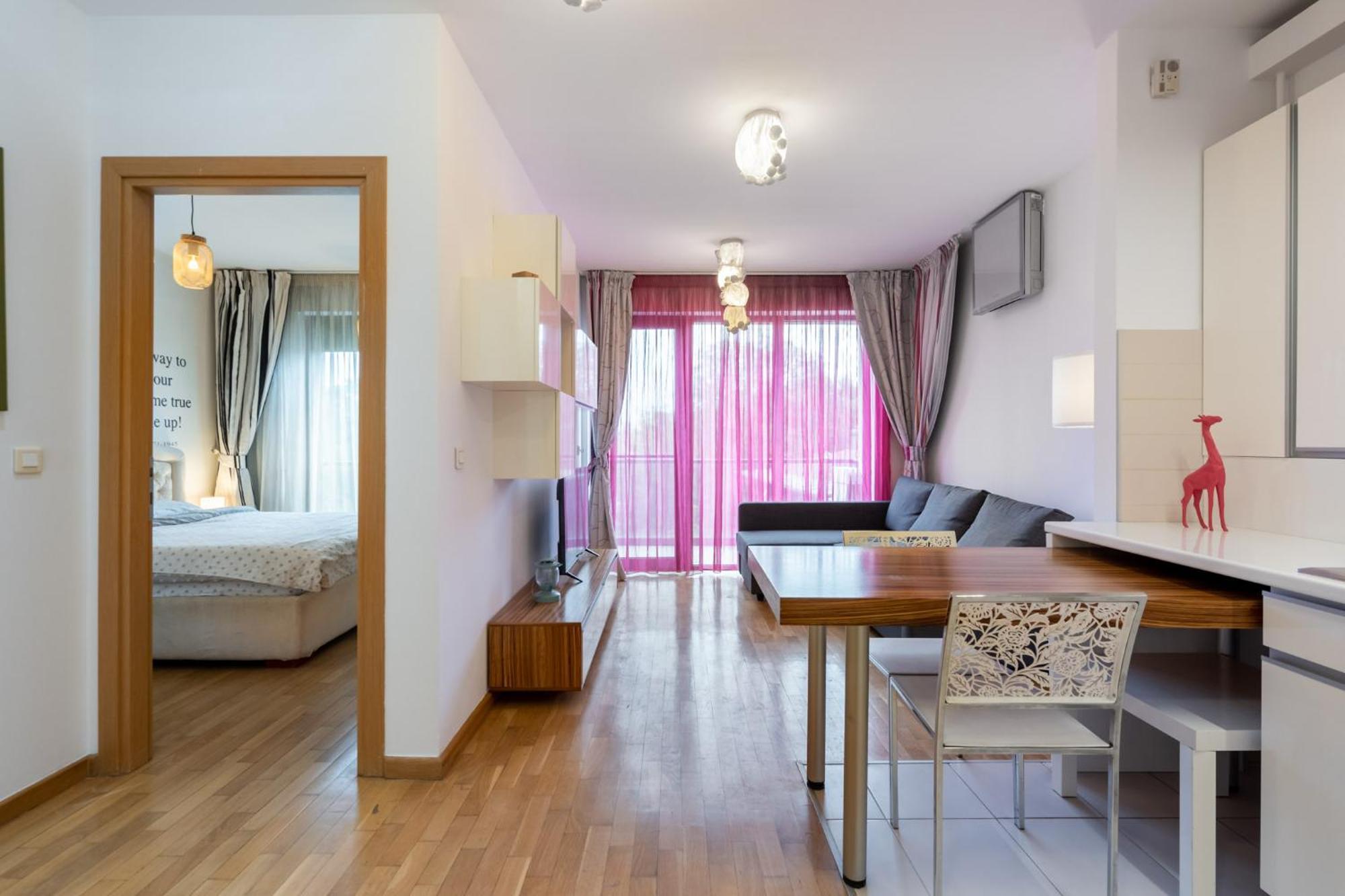 Lazynest - Modern Apartment With Parking & Balcony Bukarest Exterior foto